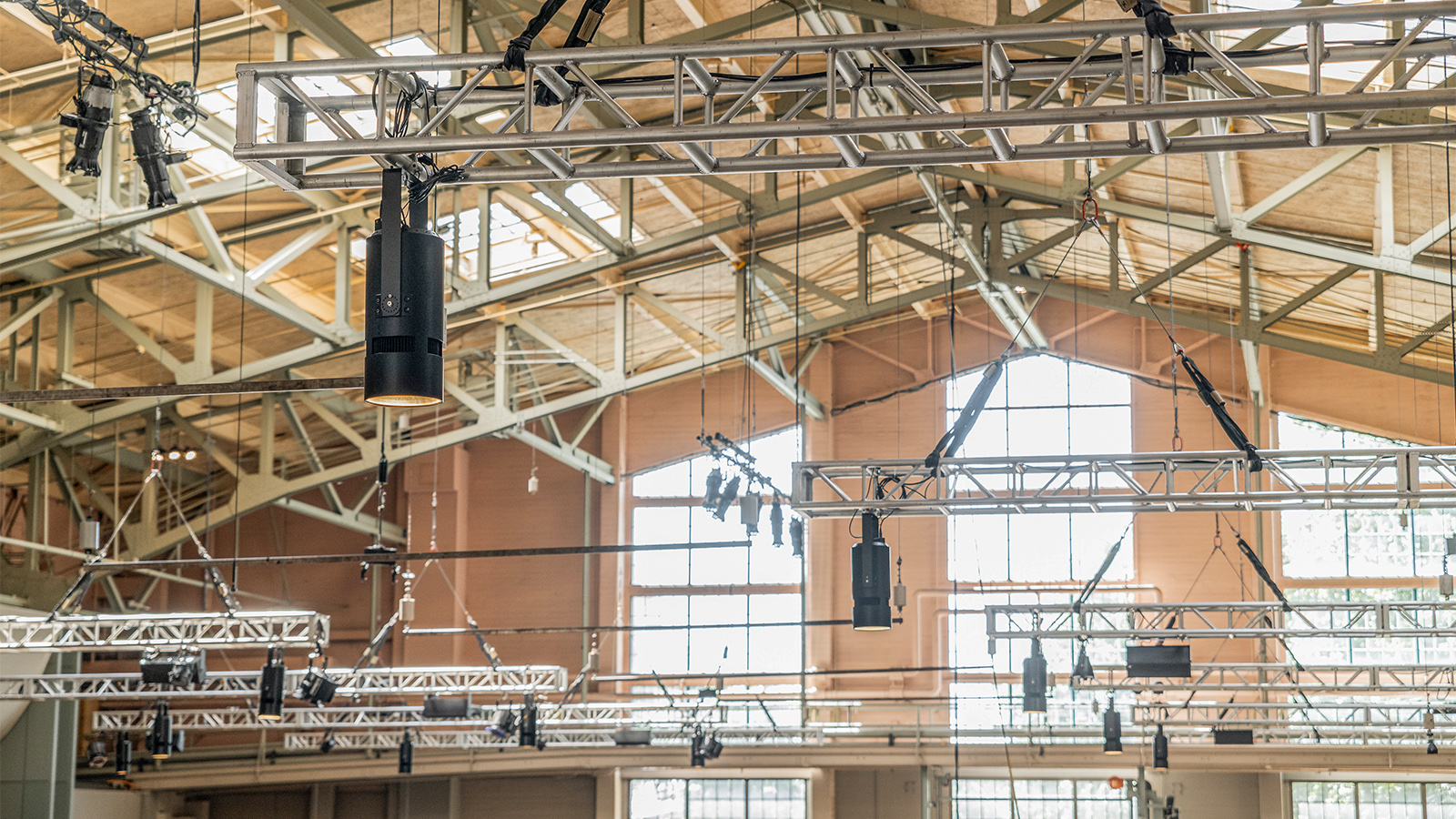 Movable lighting truss installed above Seattle Center Armory event space